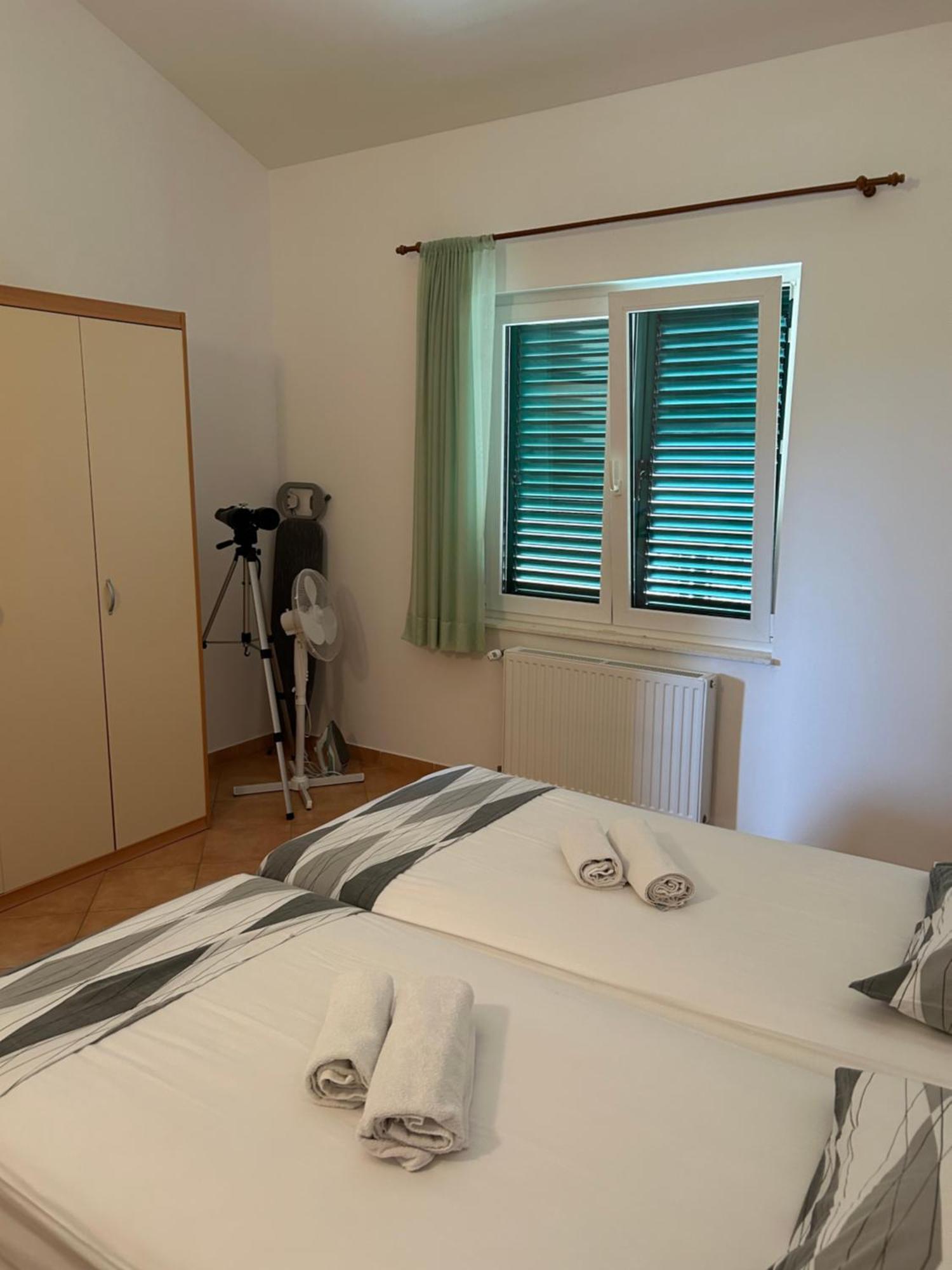 Apartment Mileta Makarska Eksteriør billede