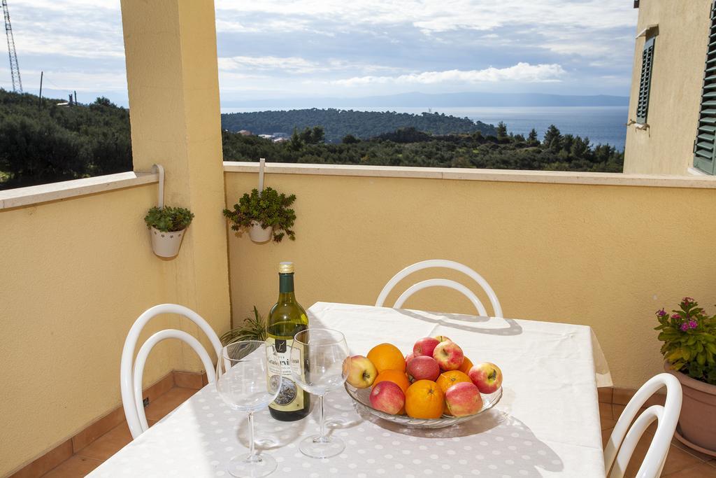 Apartment Mileta Makarska Eksteriør billede
